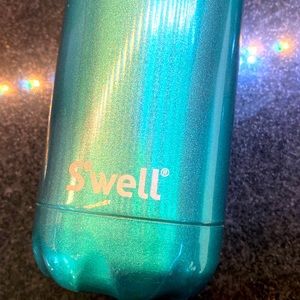 Swell water bottle turquoise